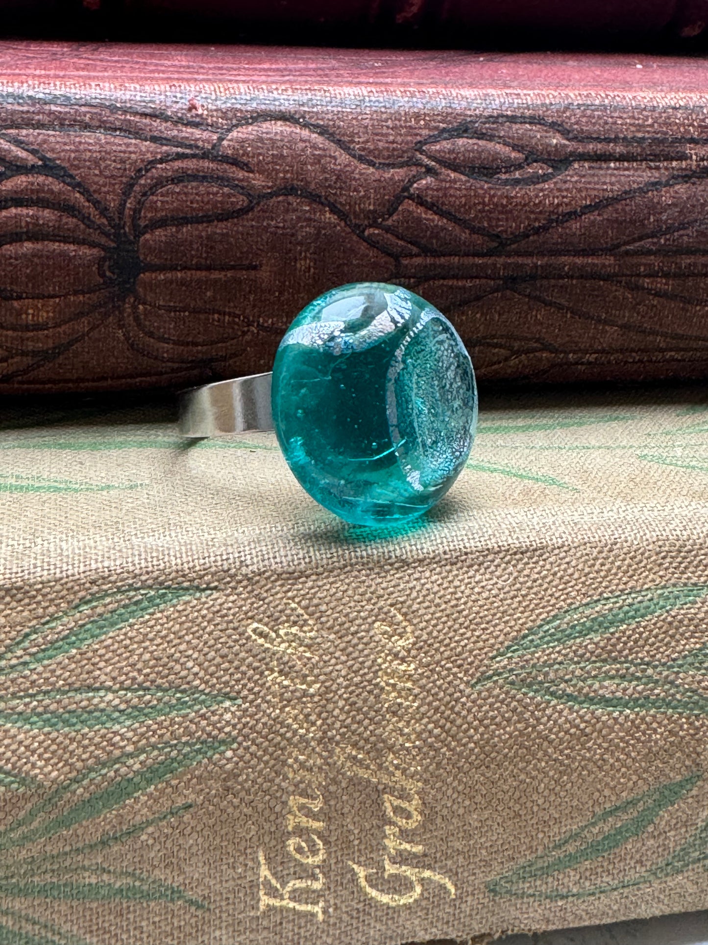 Fused glass adjustable stainless steel ring