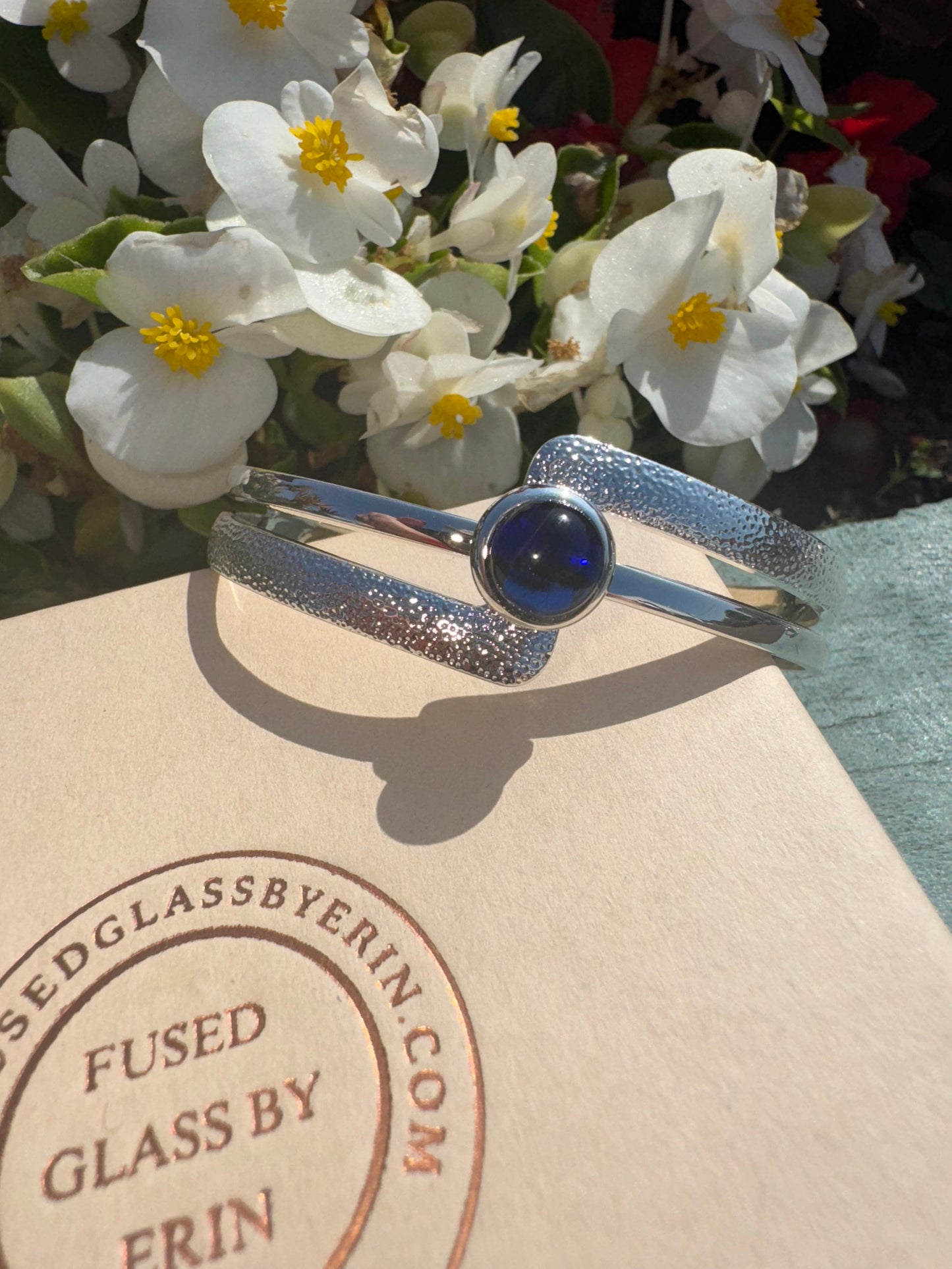 Heavy silver plated bangle with handmade 8mm glass cabochon (crackle finish)