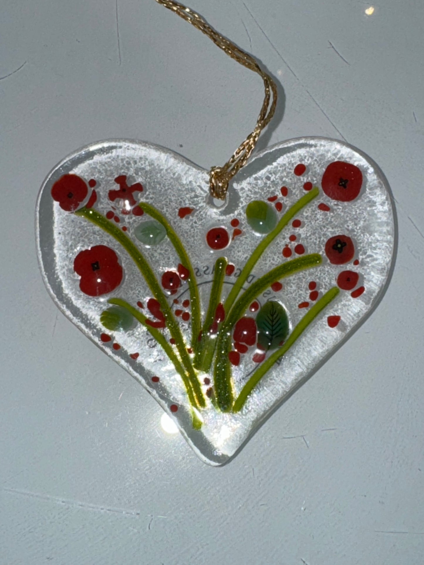 Glass hanging heart Poppy flowers robin