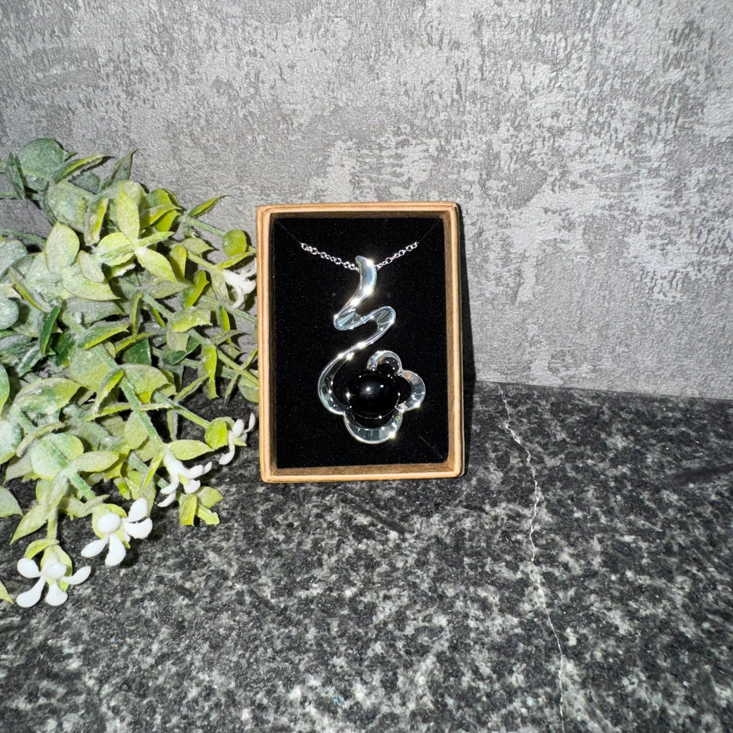 Flower drop pendant with 18” chain
