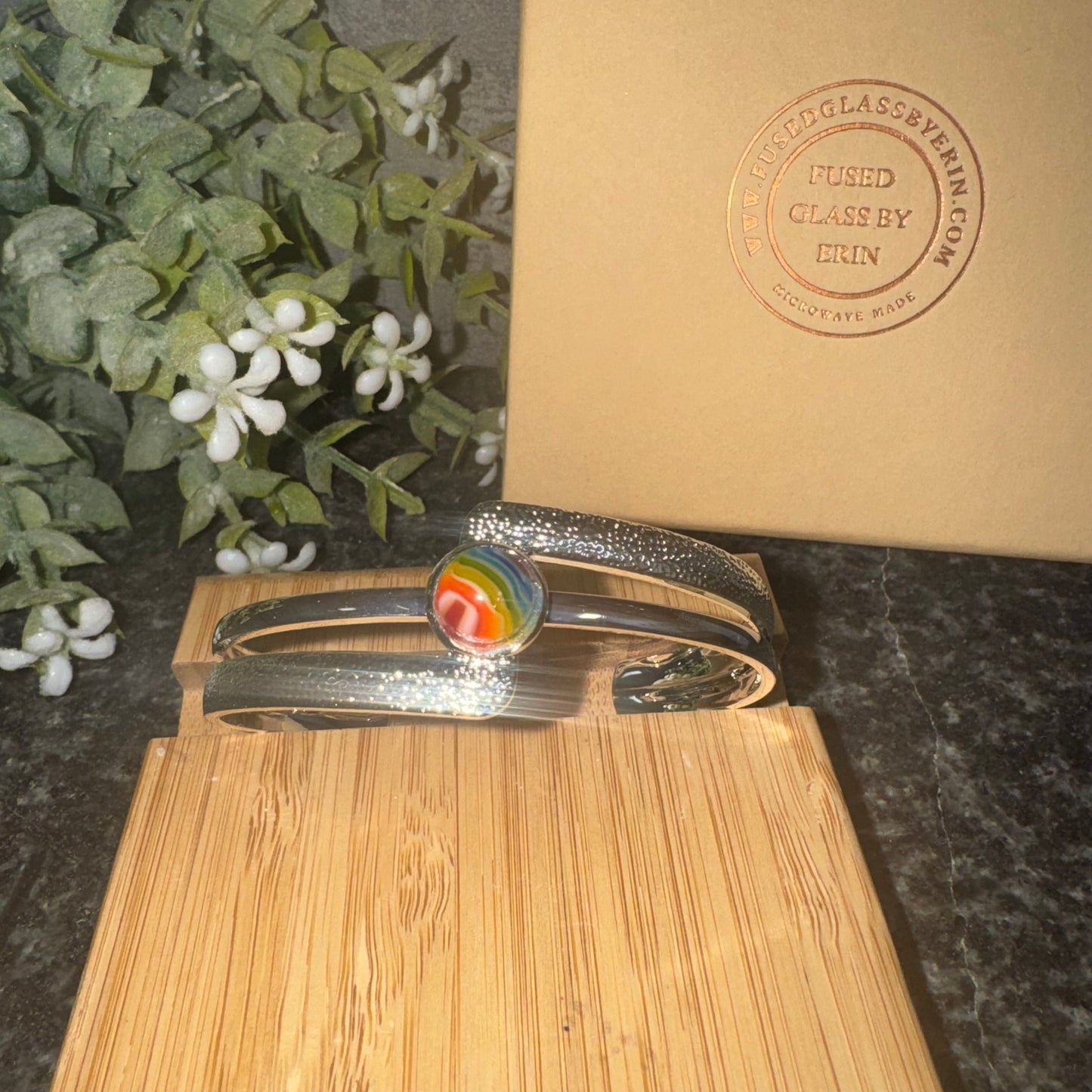 Heavy silver plated bangle with handmade 8mm glass cabochon (crackle finish)